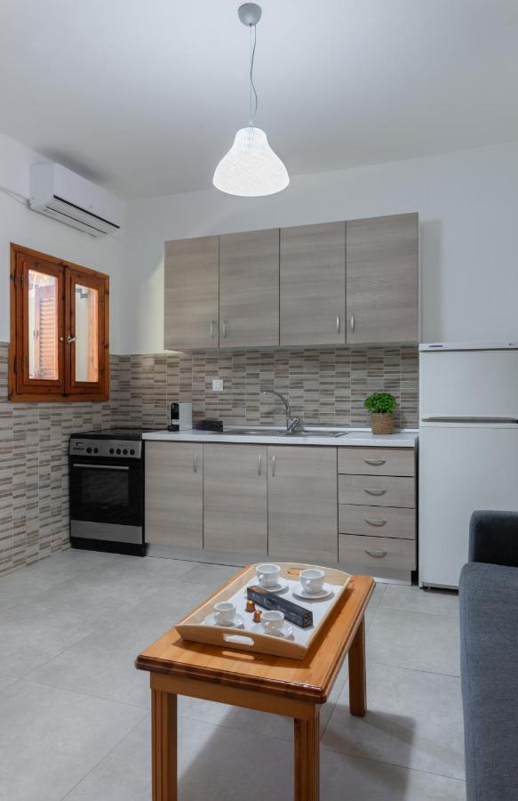 Aelia Apartment Metamorfosi  Exterior photo